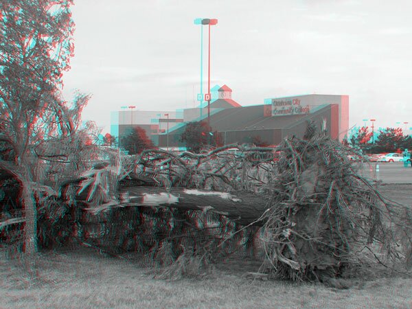 3-D anaglyph photograph of Oklahoma City Community College