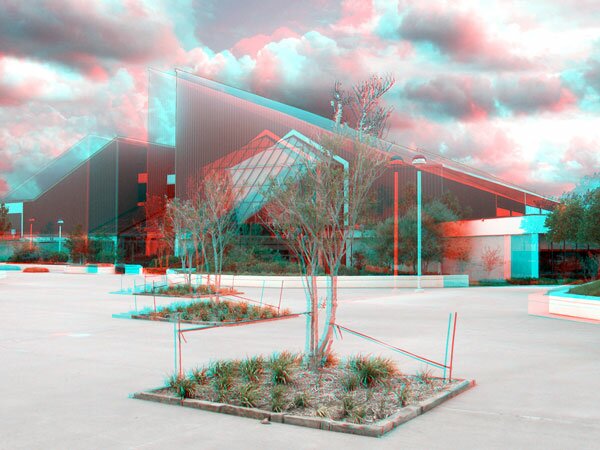 3-D anaglyph photograph of Oklahoma City Community College